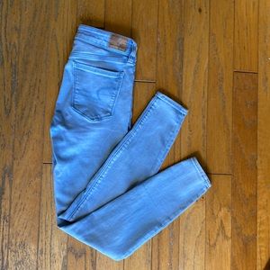 American Eagle Women’s Hi-Rise Jeggings Jeans, Size 4, Light Blue, Stretch.